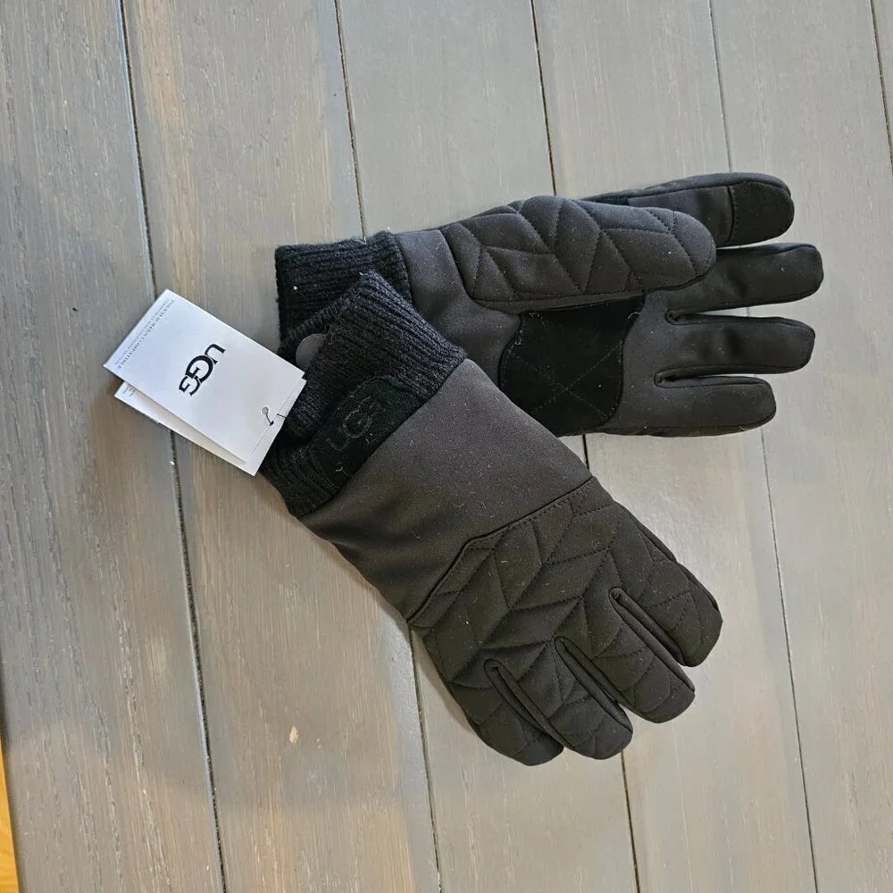 UGG Black Quilted Winter Gloves  Warm & Cozy Cold Weather Gloves Size Small NWT
